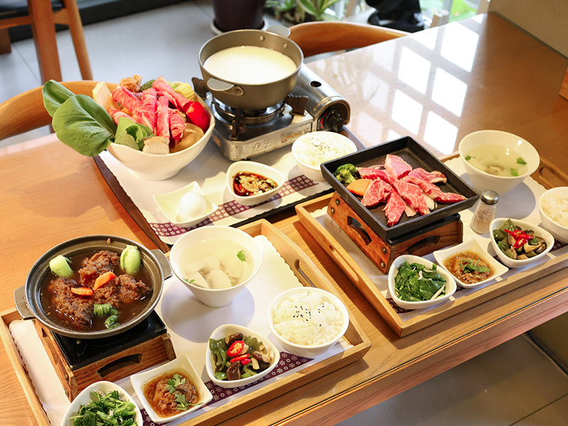 嘉義代代相傳的好味道！多種套餐任選 獨門五香醬料排骨必嚐