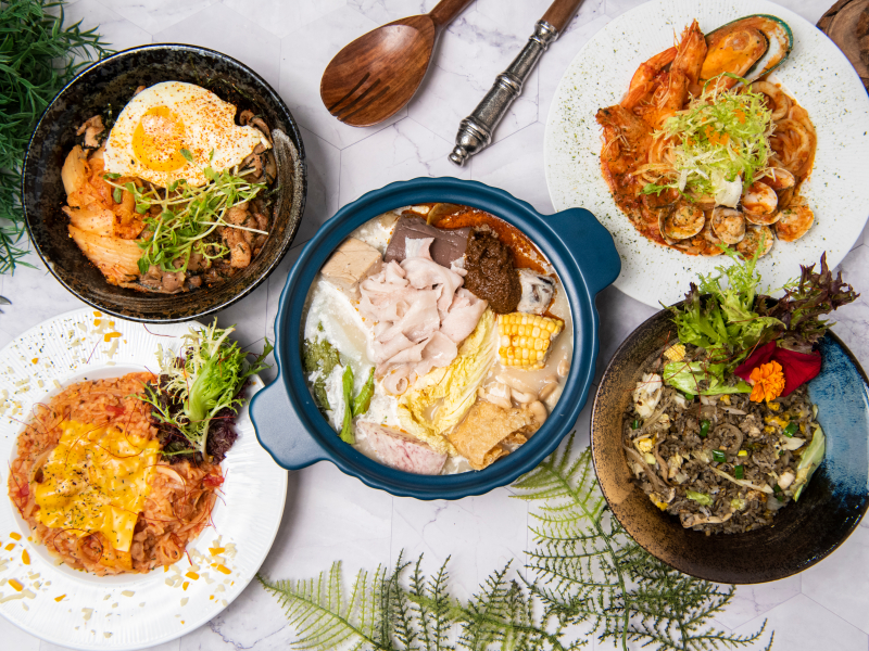 小港必吃創「義」美食!麻奶豬肉鍋、黑松露菌菇蛋炒飯激推!