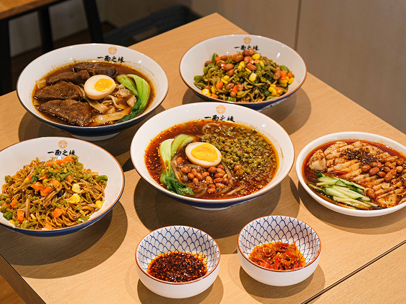 蘆洲最頂牛肉麵、酸辣粉!破千好評麵食館 來自湖北道地滋味