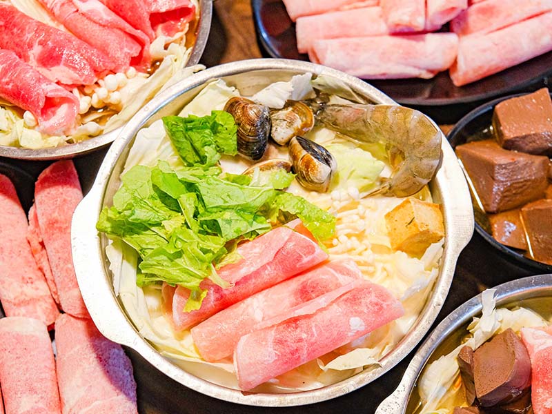 淡大生最愛平價小火鍋!滷肉飯、麵食、飲料、冰品無限量應