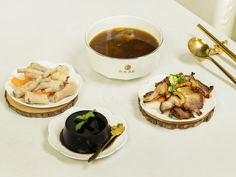 礁溪美食推薦│獨家老火煨湯 養顏滋補帶你化「龍」成「鳳」！