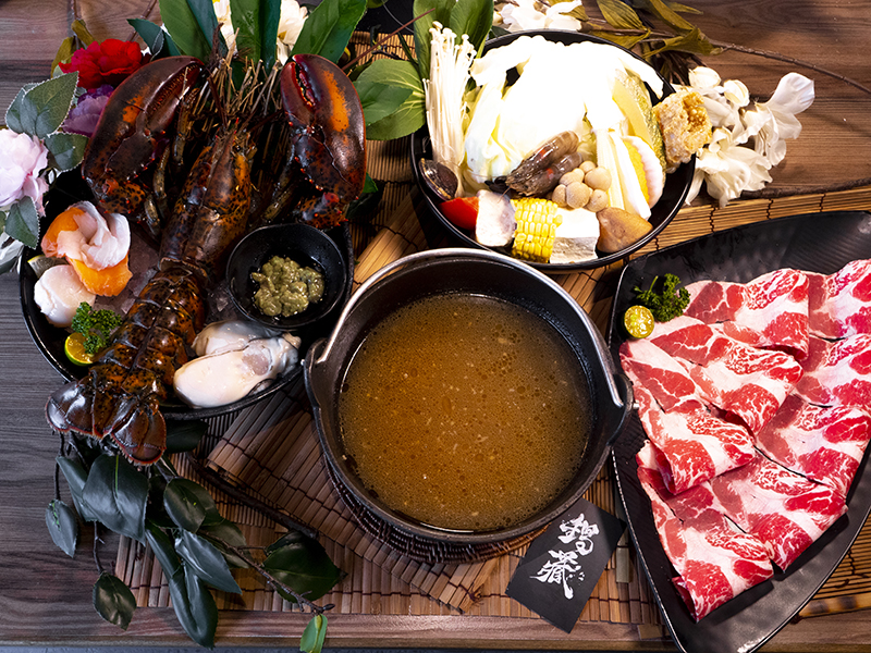 三重質感鍋物│豐富肉品、湯底任君挑選 浮誇系龍蝦來店必點!