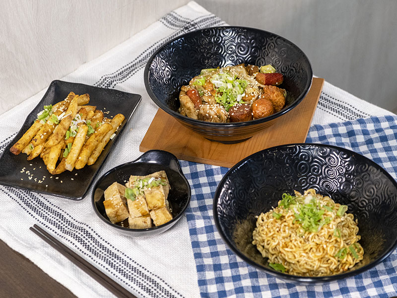 台中美食｜道地四川「炒」滷味香麻過癮　招牌豆腐臭香迷人