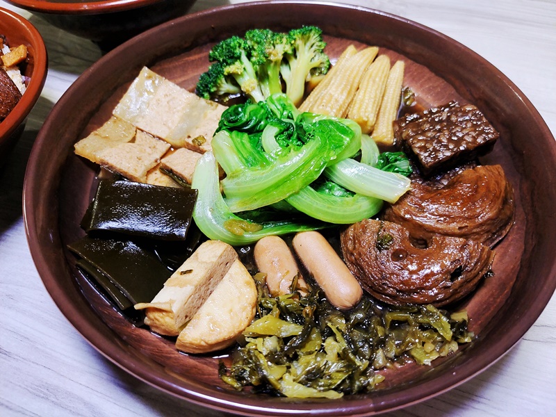 員林茹素者最愛!「珍素寶」中藥熬煮的素食滷味入味不油膩