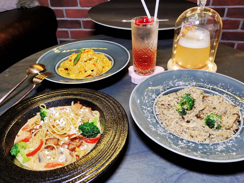 台中餐酒館推薦!網美風「Chill house」享受放鬆的微醺時刻