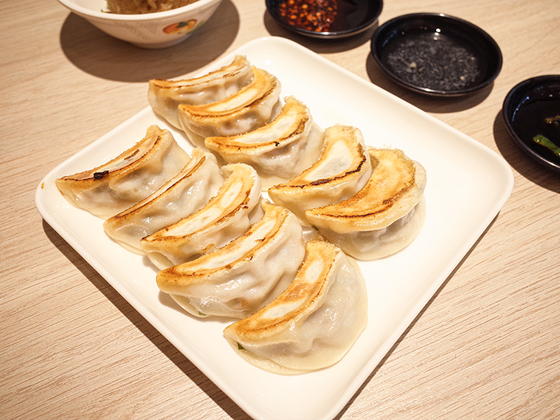 台中美食|吃餃子老虎平民美食科技化 自助點餐免排隊!