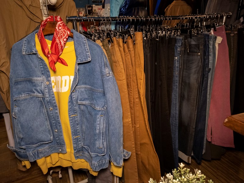 老闆真的超會搭!「私囊安慶店」每件衣服都超潮