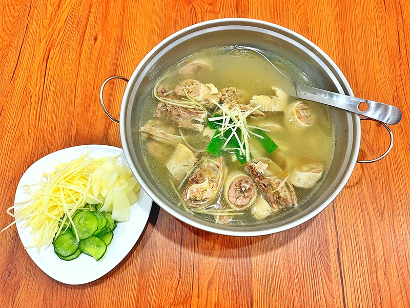 飄香60年老店!斗六「阿久鵝肉大王」鵝肉鮮甜多汁一吃上癮