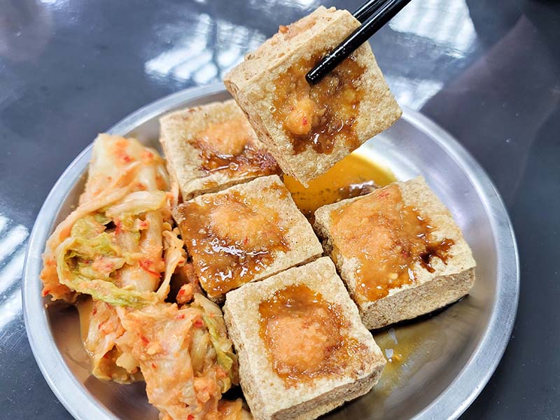 傳香近30年的好滋味!花蓮【陳紀臭豆腐】換新店址囉!