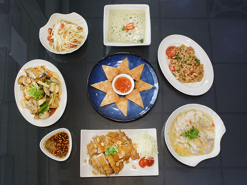 新竹美食 竹東平價泰式料理推薦!內用泰國香米飯吃到飽!