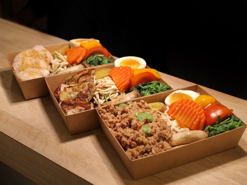 【野餐,日】 嘉義異國風味健康餐盒,招牌打拋豬必吃!