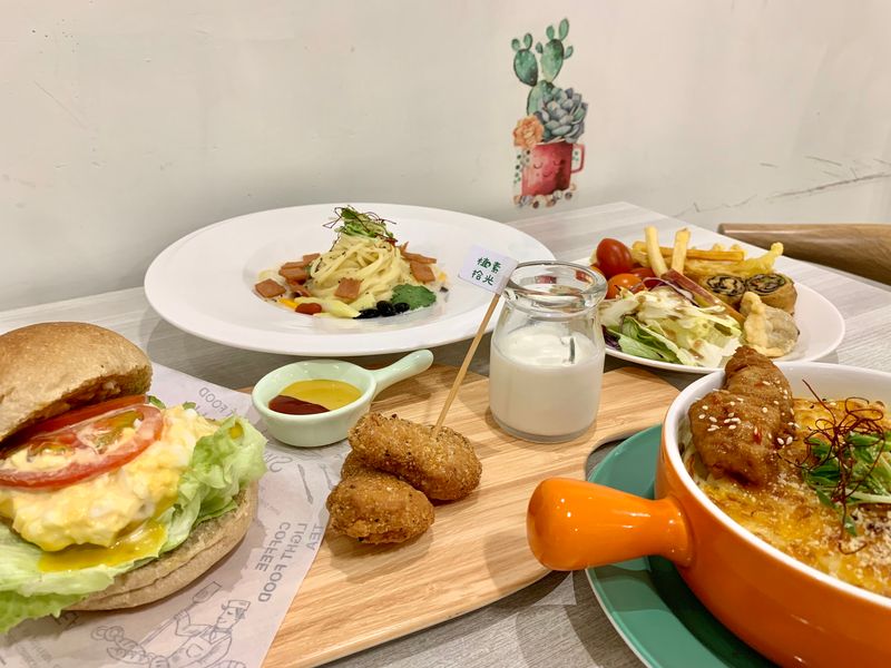台中南屯│高CP值無國界素食料理,平價自助吧免費供應!