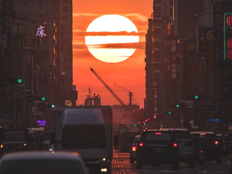 封街看夕陽 高雄懸日 11 11登場 Sharelife 台灣旅行趣